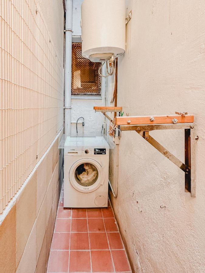Agradable Piso Compartido Leilighet Barcelona Eksteriør bilde